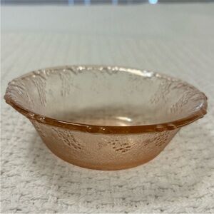 VINTAGE Pink glass Indonesia depression harvest grape print bowl trinket dish